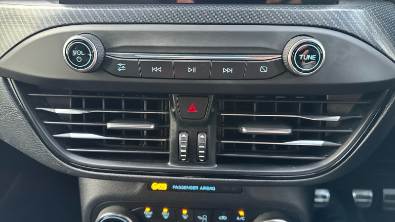 Ford Focus 1.0 EcoBoost 125 ST-Line X 5dr Petrol Hatchback